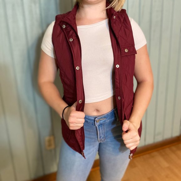 Sleeveless puffy vest - Picture 1 of 2